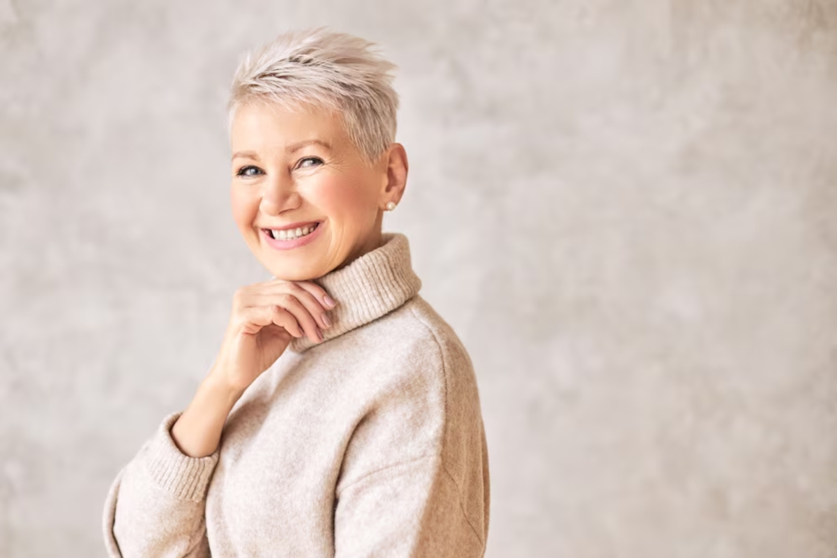 Couleur gris cheveux courts : Les plus beaux modèles de coupes courtes